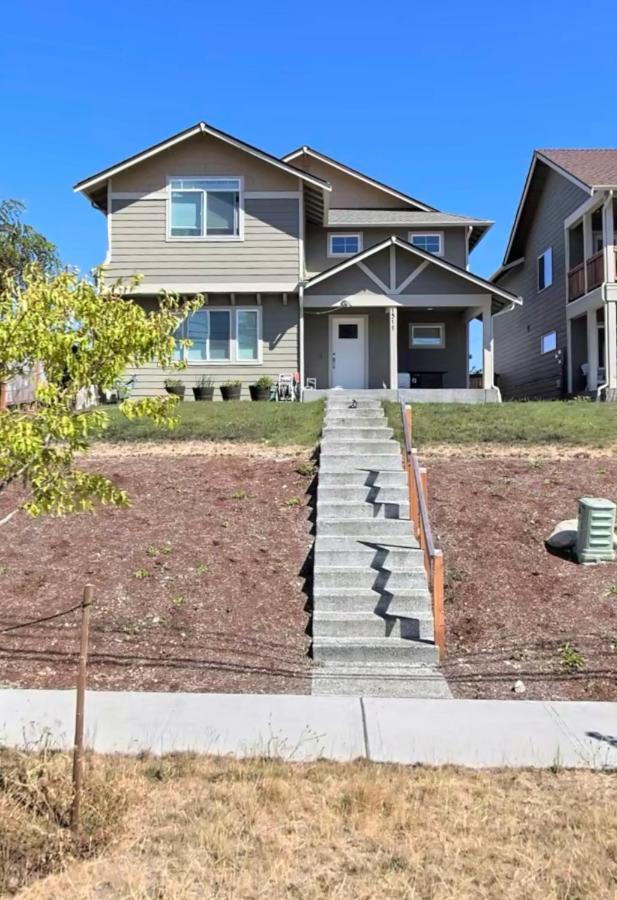 Central Tacoma Homestay With Breakfast Included -Private Room- מראה חיצוני תמונה